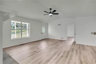 284 Hobson Dr, Jasper, GA 30143 - Photo 9