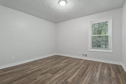 3910 Rock Mill Parkway, Marietta, GA 30062 - Photo 9