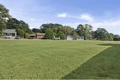 2293 Briarwood Circle SW, Conyers, GA 30094 - Photo 7