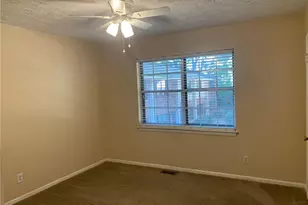1235 Riverside Dr, Gainesville, GA 30501 - Photo 9