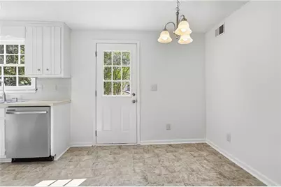 4400 Hidden Meadow Circle, Sugar Hill, GA 30518 - Photo 11