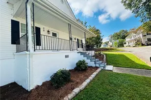 28 Spring St, Gainesville, GA 30501 - Photo 15