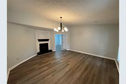 1112 Reynolds Court, Morrow, GA 30260 - Photo 3
