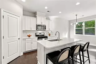 209 Magnolia Creek Way, Woodstock, GA 30188 - Photo 11