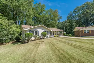 2670 Kelly Lake Ct, Decatur, GA 30032 - Photo 3