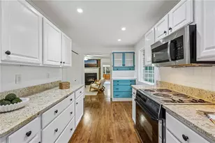 3324 Henderson Creek Rd, Atlanta, GA 30341 - Photo 7