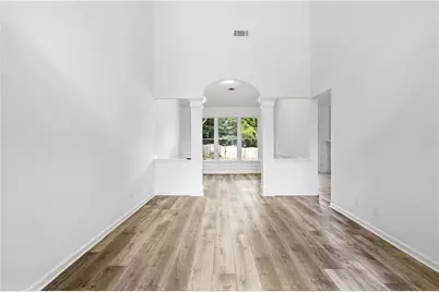 500 Camber Woods Drive, Roswell, GA 30076 - Photo 7