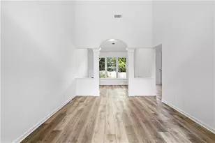 500 Camber Woods Dr, Roswell, GA 30076 - Photo 7