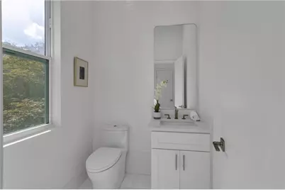 1251 Brookhaven Hideaway Court NE, Atlanta, GA 30319 - Photo 15