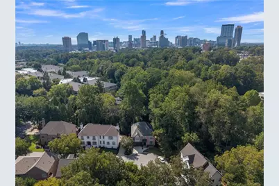 1251 Brookhaven Hideaway Court NE, Atlanta, GA 30319 - Photo 3