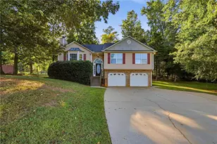 22 Carriage Ln NW, Cartersville, GA 30120 - Photo 1