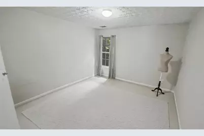 6699 Island Pointe Drive, Buford, GA 30518 - Photo 31