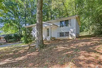 6489 Lynndale, Morrow, GA 30260 - Photo 3