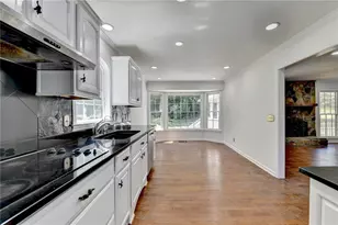 1671 Canton Hills Cir, Marietta, GA 30062 - Photo 31