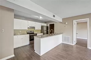 3970 Darryl Ln, Gainesville, GA 30506 - Photo 7