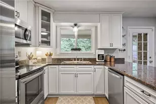 84 Lake Somerset Dr NW, Marietta, GA 30064 - Photo 9