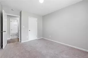 8413 Glenwoods Terrace, Riverdale, GA 30274 - Photo 17