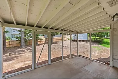 8413 Glenwoods Terrace, Riverdale, GA 30274 - Photo 7