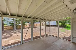 8413 Glenwoods Terrace, Riverdale, GA 30274 - Photo 7