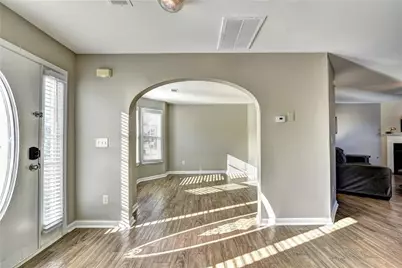782 Kaitlyn Drive, Loganville, GA 30052 - Photo 7