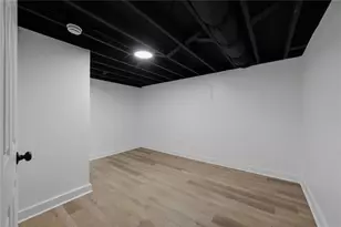 1242 Centra Villa Dr SW, Atlanta, GA 30311 - Photo 11