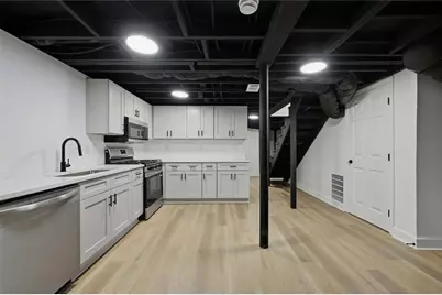 1242 Centra Villa Drive SW #Basement, Atlanta, GA 30311 - Photo 3
