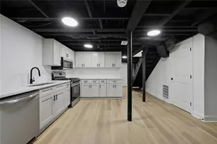 1242 Centra Villa Dr SW, Atlanta, GA 30311 - Photo 3