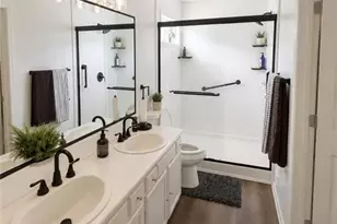 7953 Woodlake Dr, Riverdale, GA 30274 - Photo 5