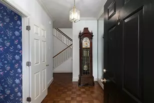 5996 Mitchell Rd, Sandy Springs, GA 30328 - Photo 3