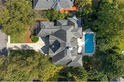 170 Helmsley Drive NE, Atlanta, GA 30327 - Photo 29