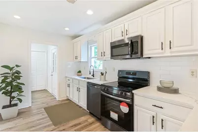1258 Lyle Avenue, Atlanta, GA 30344 - Photo 9