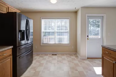 6960 N Glen Drive, Cumming, GA 30028 - Photo 13