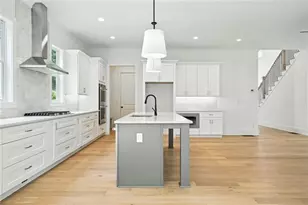 3917 Bellair Dr, Marietta, GA 30066 - Photo 7