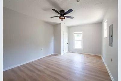 102 Lindsey Court NE, Calhoun, GA 30701 - Photo 31