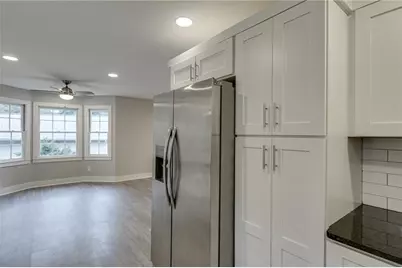 6211 Laurel Wood Trail, Flowery Branch, GA 30542 - Photo 17