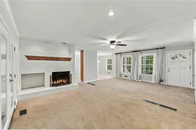 1063 Lakeshore Drive, Gainesville, GA 30501 - Photo 19