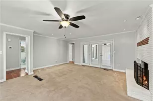 1063 Lakeshore Dr, Gainesville, GA 30501 - Photo 17