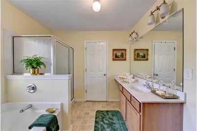 318 Gather Circle, Lawrenceville, GA 30043 - Photo 7