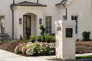 2896 Cravenridge Dr NE, Brookhaven, GA 30319 - Photo 5