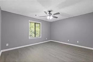 836 Lake Hollow Blvd, Marietta, GA 30064 - Photo 13