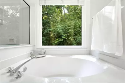 540 Battleview Drive, Smyrna, GA 30082 - Photo 11