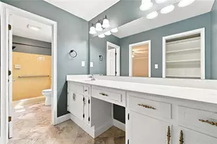 5013 Fox Forest Cir SW, Lilburn, GA 30047 - Photo 29