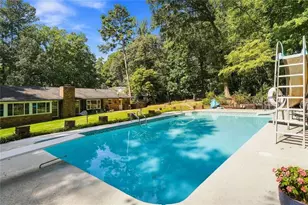 5013 Fox Forest Cir SW, Lilburn, GA 30047 - Photo 39