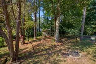 2494 Rhoanoke Dr, Duluth, GA 30096 - Photo 9