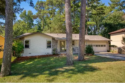 2494 Rhoanoke Drive, Duluth, GA 30096 - Photo 11