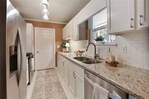 2494 Rhoanoke Dr, Duluth, GA 30096 - Photo 3