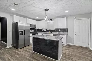 1096 Greendale Ln, Jonesboro, GA 30238 - Photo 13
