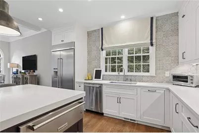 2237 Old Brooke Lane, Dunwoody, GA 30338 - Photo 13