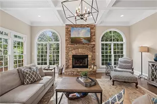 2237 Old Brooke Ln, Dunwoody, GA 30338 - Photo 9