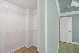 2253 Limehurst Dr, Atlanta, GA 30319 - Photo 27